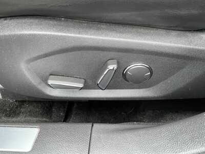 2016 Ford Fusion, $11983. Photo 11