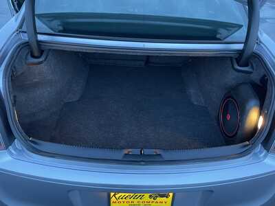 2014 Chrysler 300, $11987. Photo 10