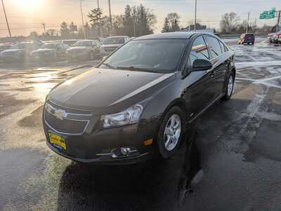 2013 Chevrolet Cruze, $6495. Photo 4