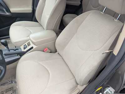 2012 Toyota RAV4, $14982. Photo 11