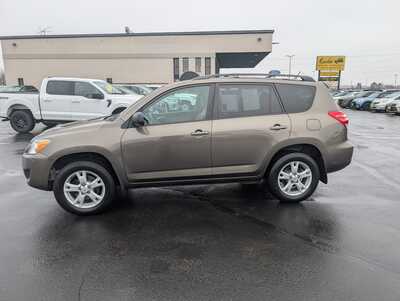 2012 Toyota RAV4, $14982. Photo 5