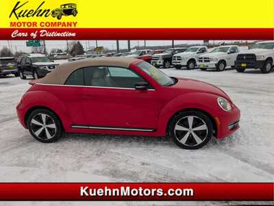 2013 Volkswagen Beetle, $10987. Photo 1