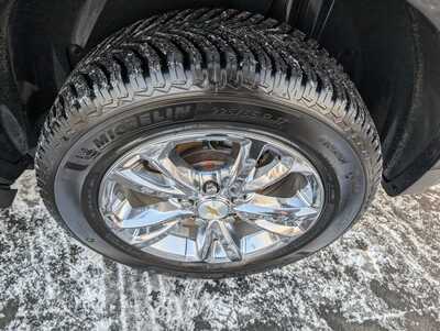 2017 Chevrolet Equinox, $9973. Photo 9