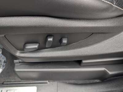 2020 Chevrolet Suburban, $38991. Photo 12