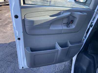 2015 Chevrolet Van,Passenger, $21988. Photo 11