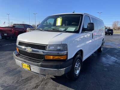2015 Chevrolet Van,Passenger, $21988. Photo 4