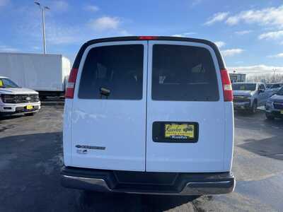 2015 Chevrolet Van,Passenger, $21988. Photo 7