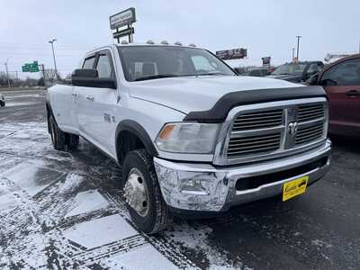 2012 RAM 3500, $29598. Photo 2