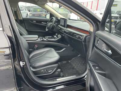 2021 Lincoln Nautilus, $26995. Photo 3