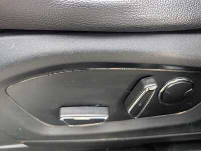 2020 Ford Explorer, $21900. Photo 12