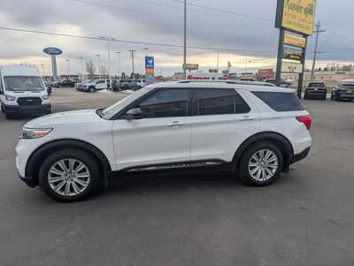 2020 Ford Explorer, $21900. Photo 5