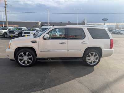 2012 Cadillac Escalade, $16497. Photo 5