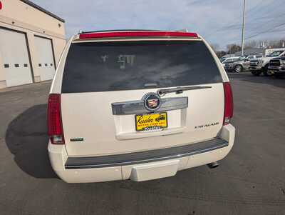 2012 Cadillac Escalade, $16497. Photo 7