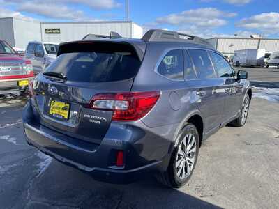 2017 Subaru Outback, $19993. Photo 8