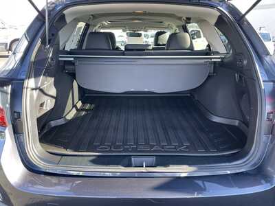 2017 Subaru Outback, $19993. Photo 9