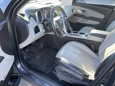 2017 Chevrolet Equinox, $10905. Photo 12