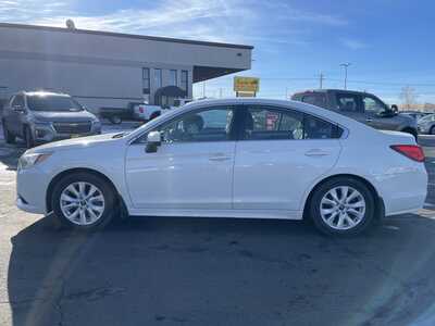 2015 Subaru Legacy, $9995. Photo 4