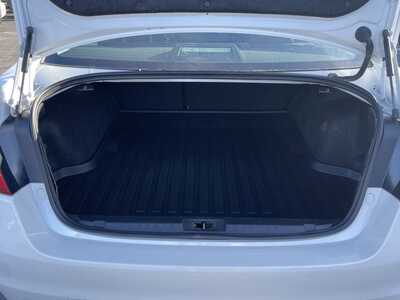 2015 Subaru Legacy, $9995. Photo 8