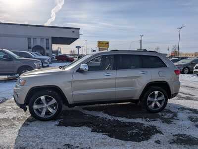 2014 Jeep Grand Cherokee, $13987. Photo 5