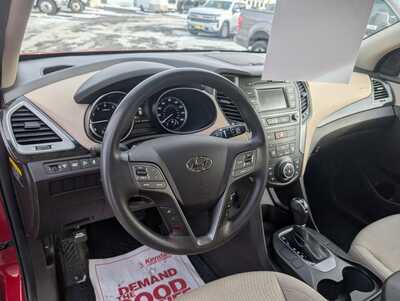 2017 Hyundai Santa Fe, $9495. Photo 12