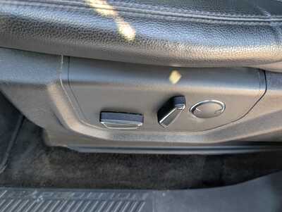 2018 Ford Expedition, $11925. Photo 12