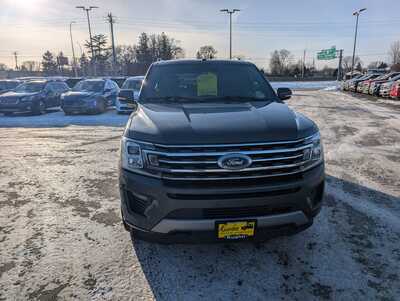 2018 Ford Expedition, $11925. Photo 3