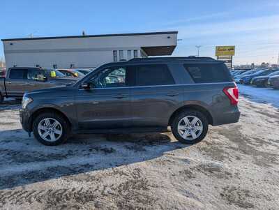 2018 Ford Expedition, $11925. Photo 5