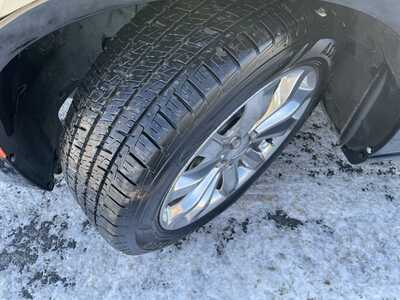 2019 Chrysler 300, $16495. Photo 10