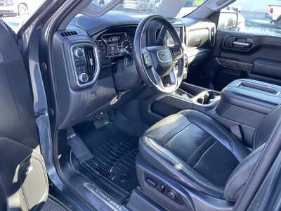 2021 GMC 1500 Crew Cab, $29987. Photo 12