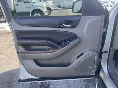 2015 Chevrolet Suburban, $6995. Photo 12