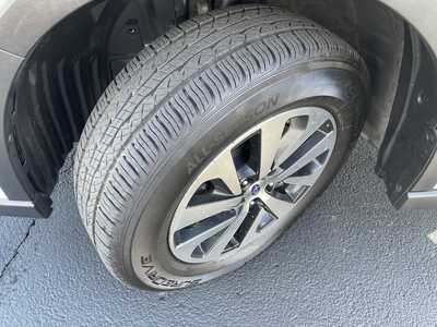 2022 Subaru Outback, $21900. Photo 10