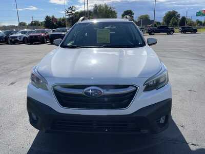 2022 Subaru Outback, $21900. Photo 3