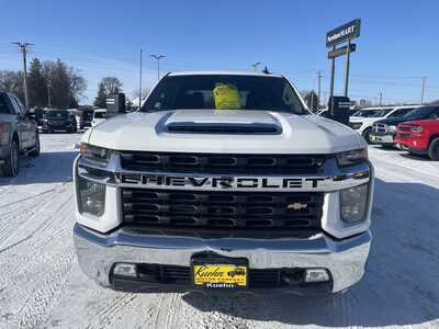 2021 Chevrolet 3500 Crew Cab, $33897. Photo 3