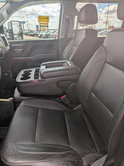 2018 GMC 2500 Crew Cab, $35900. Photo 12