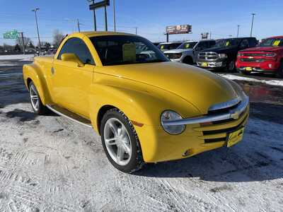 2003 Chevrolet SSR, $22987. Photo 2