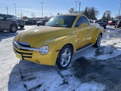 2003 Chevrolet SSR, $22987. Photo 4