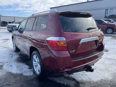 2010 Toyota Highlander, $11925. Photo 6