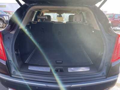2017 Cadillac XT5, $18927. Photo 9