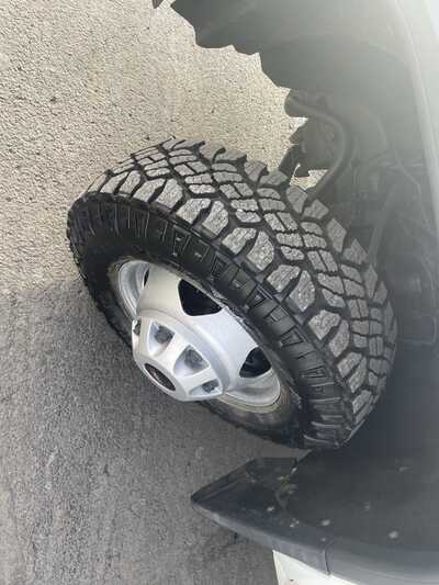 2016 GMC 3500 Reg Cab, $20900. Photo 11