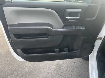 2016 GMC 3500 Reg Cab, $20900. Photo 12