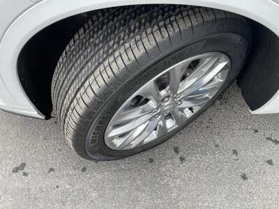 2023 Cadillac XT6, $38998. Photo 10