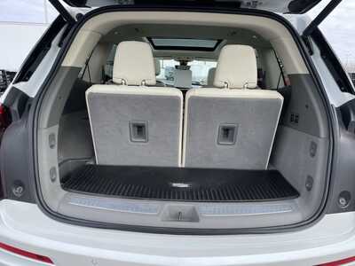 2023 Cadillac XT6, $38998. Photo 9