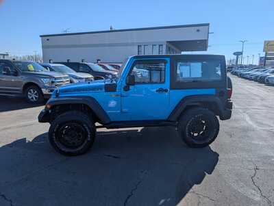 2010 Jeep Wrangler, $13937. Photo 5