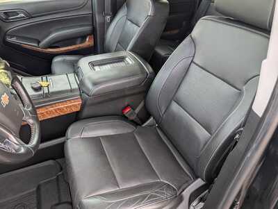 2019 Chevrolet Suburban, $27923. Photo 12