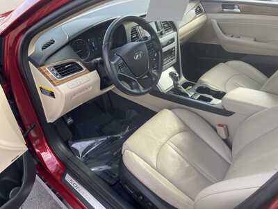 2015 Hyundai Sonata, $13495. Photo 12