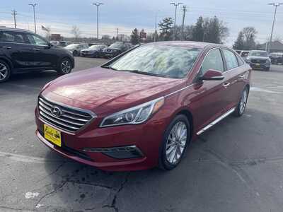 2015 Hyundai Sonata, $13495. Photo 4