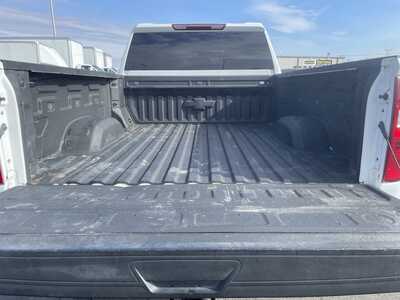 2022 Chevrolet 2500 Crew Cab, $33925. Photo 10