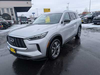 2023 Infiniti QX60, $37985. Photo 4