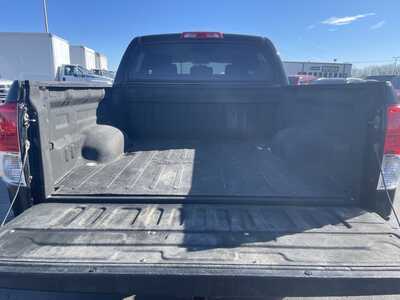 2010 Toyota Tundra Crew Cab, $10987. Photo 10