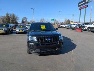2019 Ford Explorer, $20000. Photo 3
